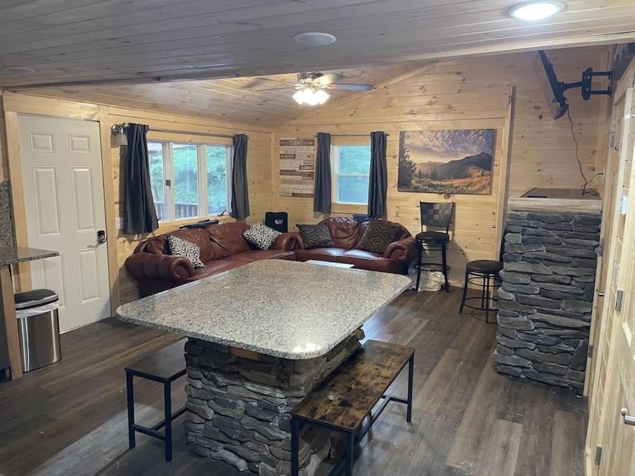 Creekside 3 Bedroom 2 Bath Cabin On Private Creek Banner Elk Exterior photo